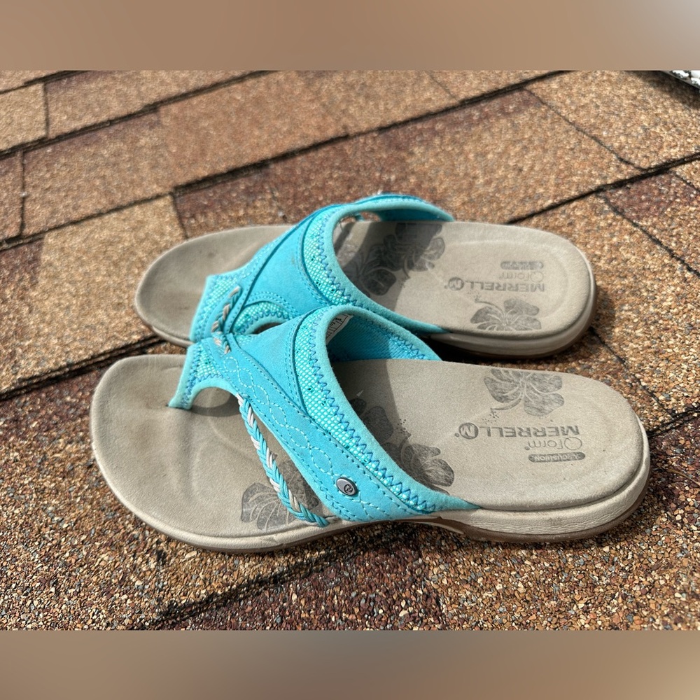 Merrell holly leaf sandal , women’s size 6